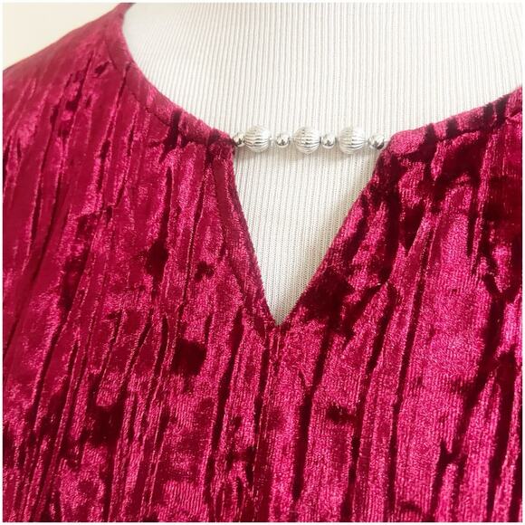 Alfred Dunner Crushed Velvet Long Sleeve Tunic Beaded Neckline Size XL Holiday - Picture 9 of 10